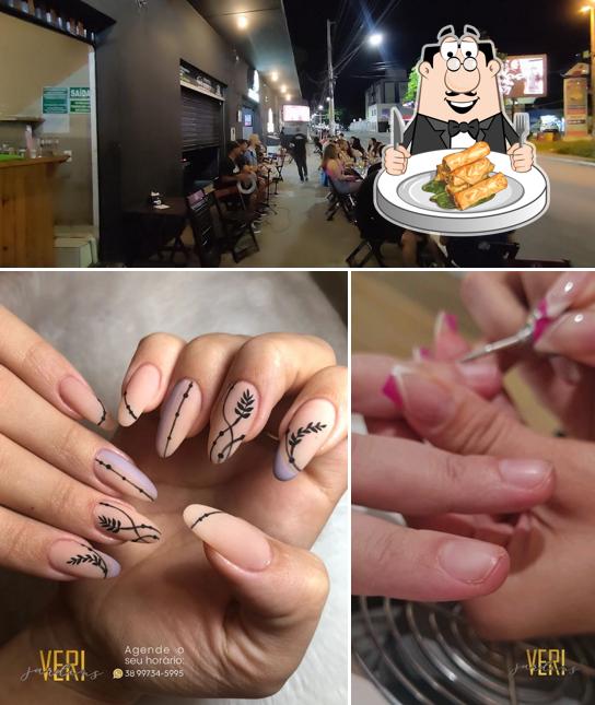 Rolinho primavera em Gardens Lounge Bar