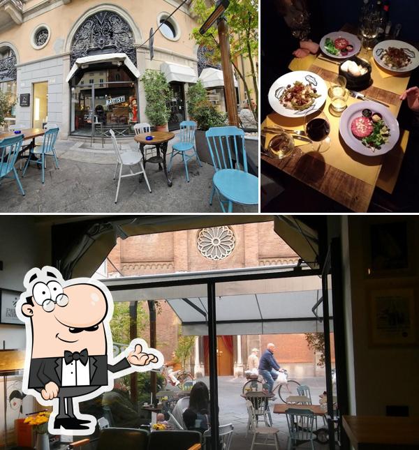 Siediti a un tavolo di Battisti