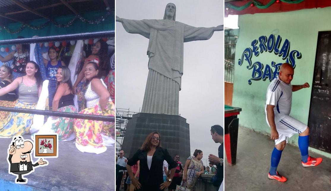 Sente em uma das mesas no Pérola do tapajós bar