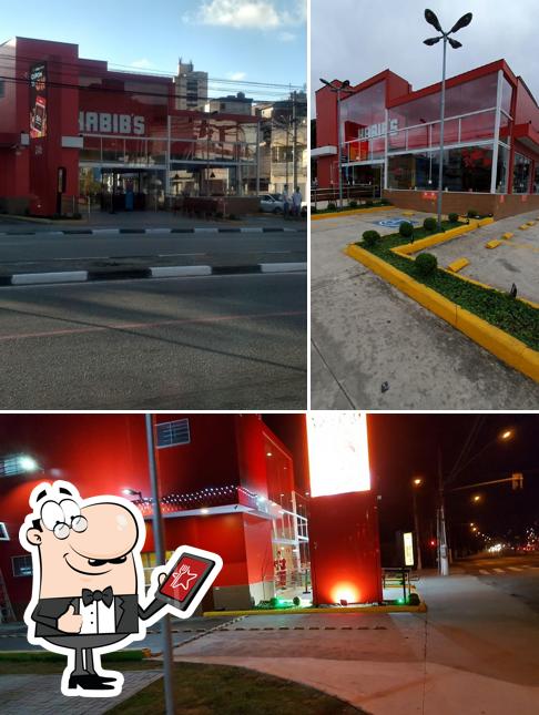 O exterior do Habib's