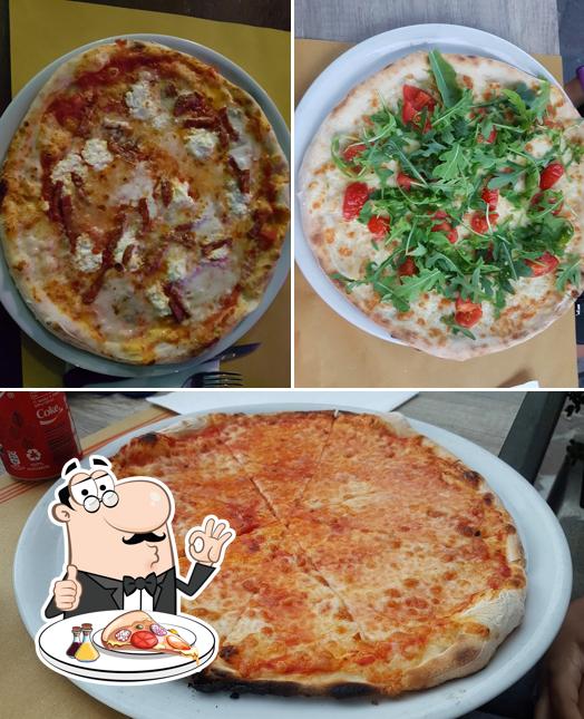 A Pizza e Kebab, puoi provare una bella pizza