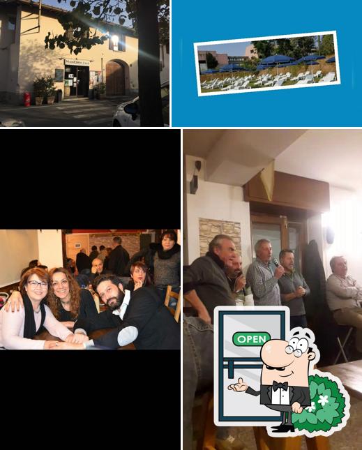 Guarda gli esterni di Man Ebra Cafè