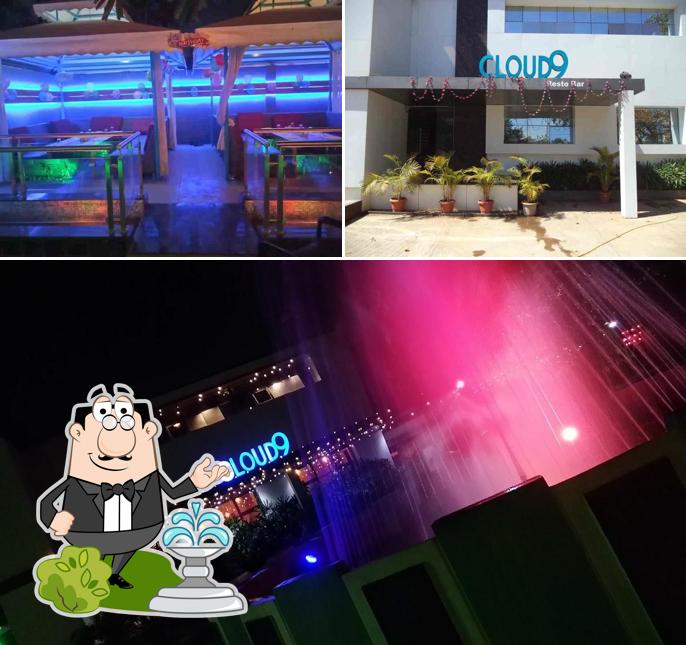 Check out how Cloud 9 Restaurant looks outside