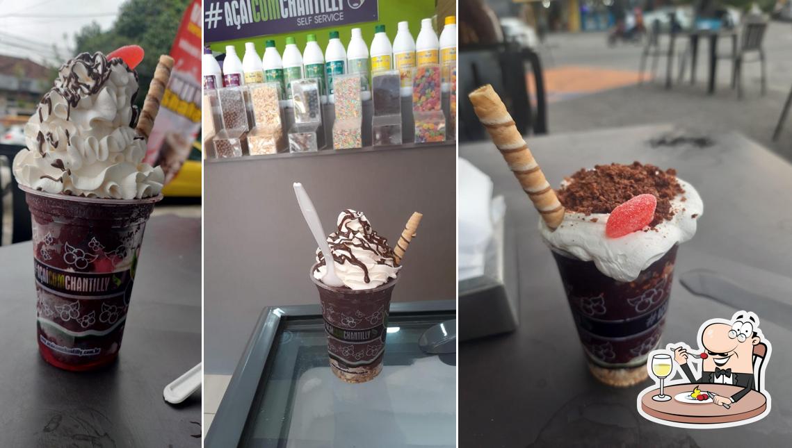 Platos en Açaí Com Chantilly Jpa