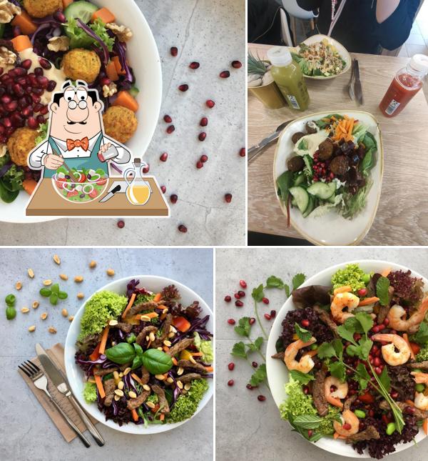 Insalata greca al dean&david Bowls, Salate, Curries & Snacks in Zug