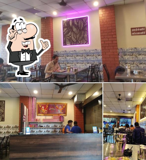 Check out how Karnawat bhojan prasadi looks inside