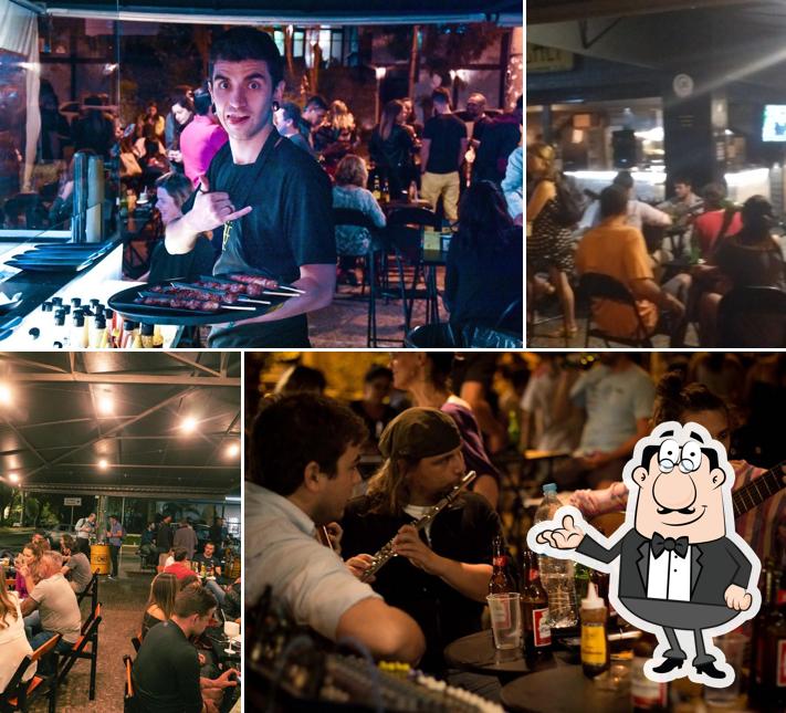 Sente em uma das mesas no Do Chef Espetos - Unidade São Bento