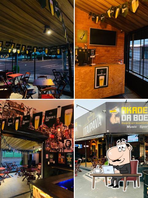 O interior do Akademia da Boemia