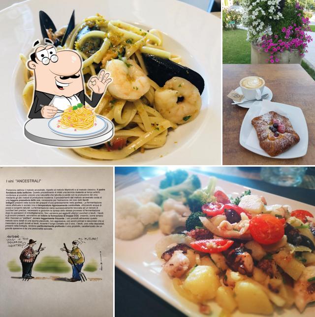 Spaghetti alla carbonara al Cafe Blanc - Cucina - Enoteca