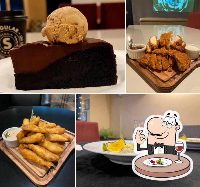 Comida em Restaurante Singular