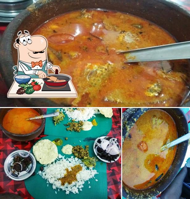 Chicken curry at Uthradam Hotel