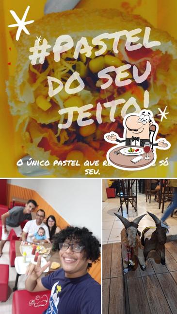 Look at this photo of Pastel Mais