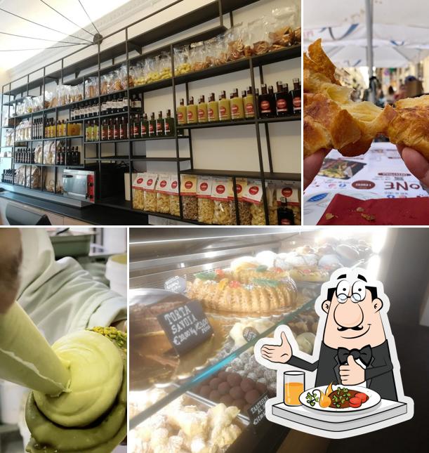 Cibo al I Cucci Bakery La casa del cannolo!