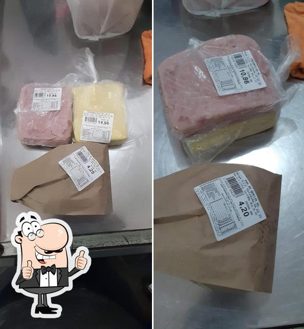 Empório De Frios E Frango