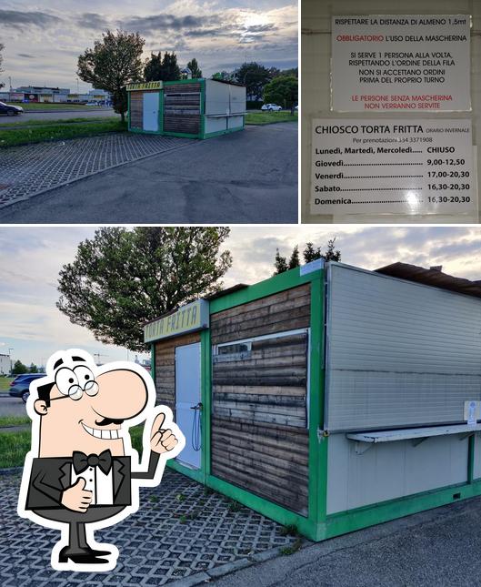 Fritto e Mangiato (Chiosco di Torta Fritta d'Asporto)