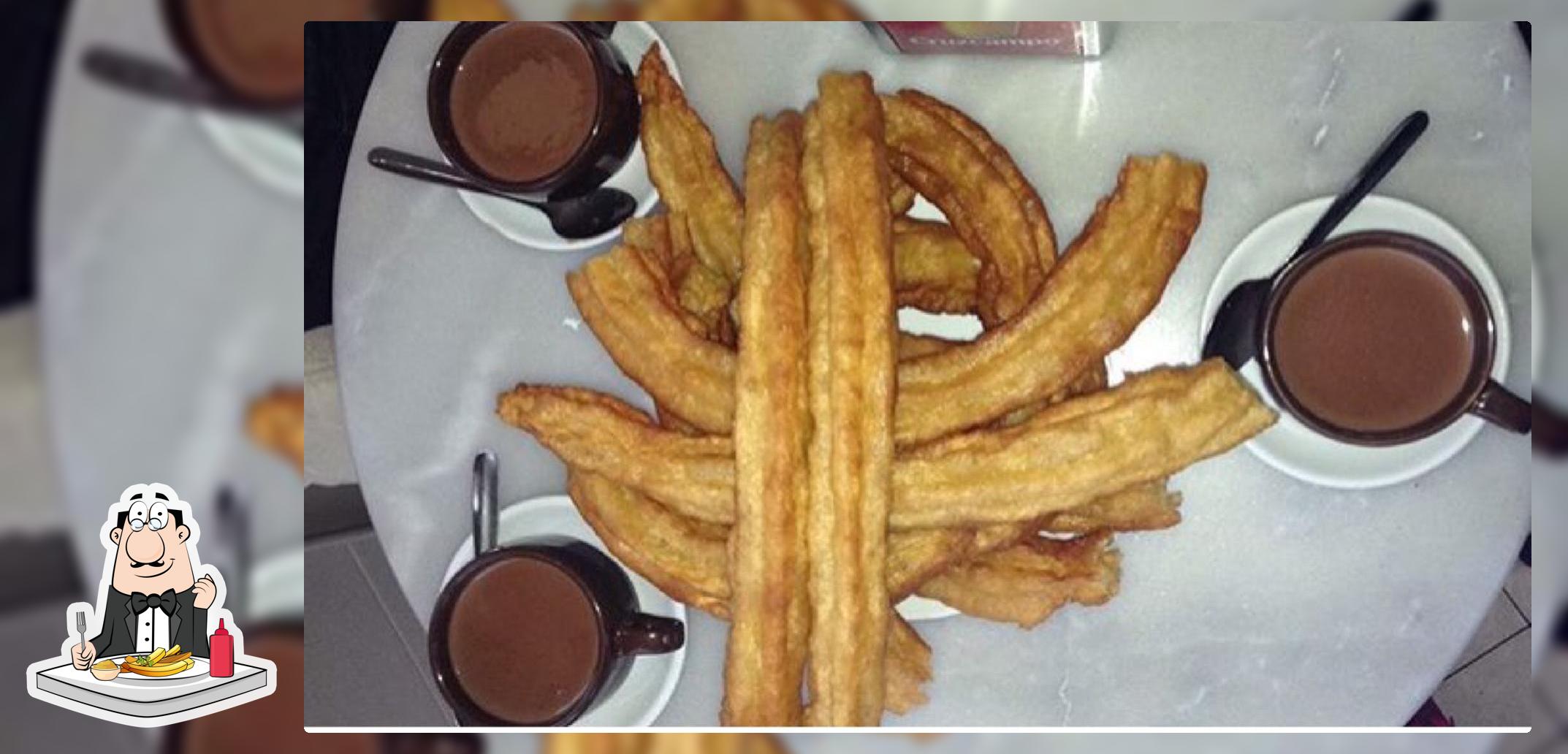 Prove batatas fritas francesas com diferentes molhos