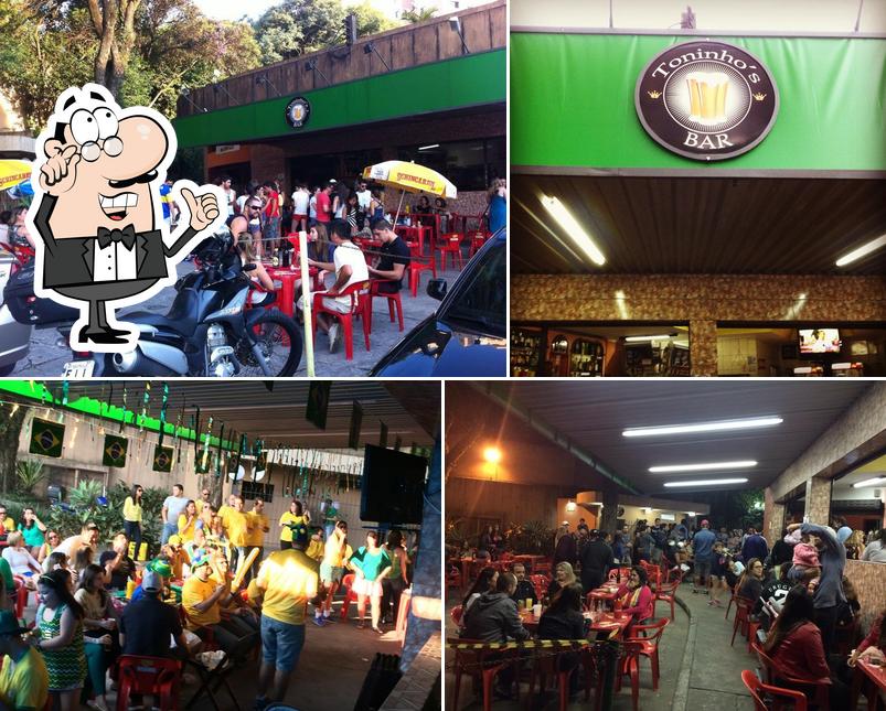 Veja imagens do interior do Toninho's Bar