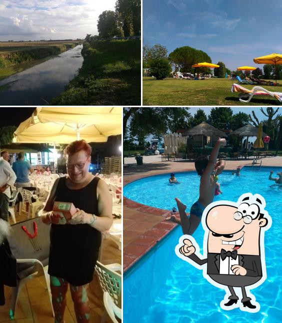 Dai un'occhiata agli interni di Palazzo Rosso