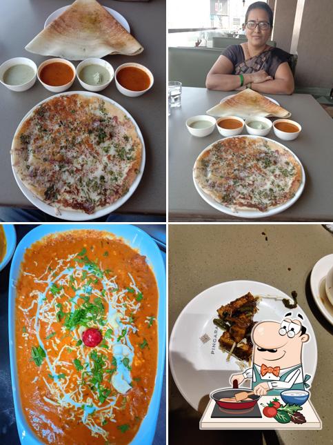 Chicken curry at Krishna Veg (Chikhali)