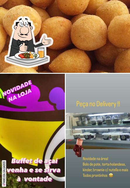 Platos en Tia Neusa Salgados