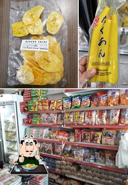 Platos en CASA YURI PRODUTOS ORIENTAIS