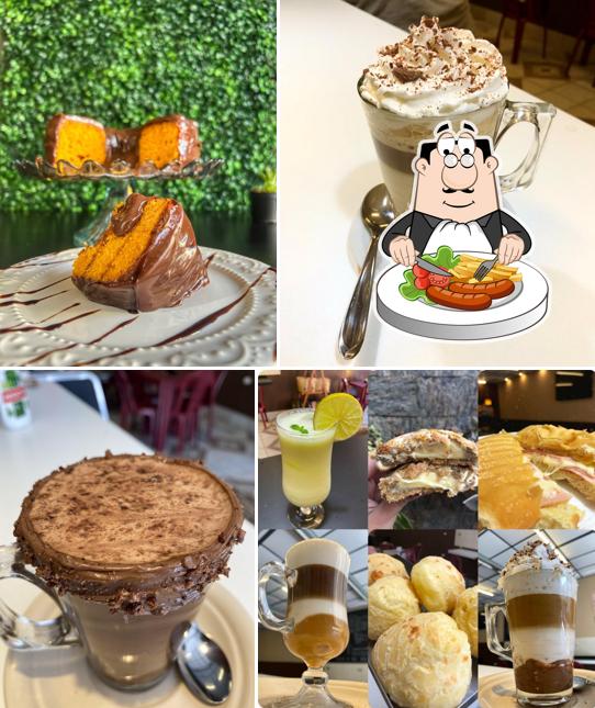 A comida e bebida do restaurante