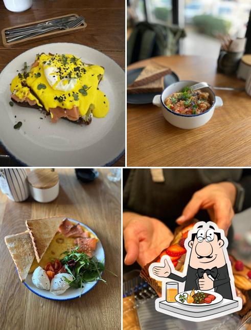 Œufs bénédicte à 1930 Coffee Company