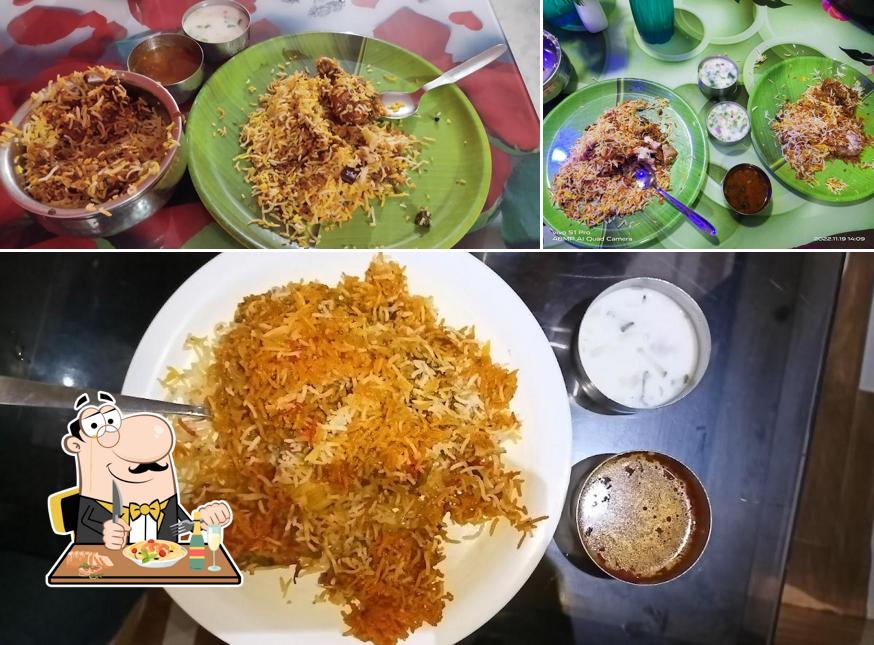 Pad thai at ROSEI RAAZ