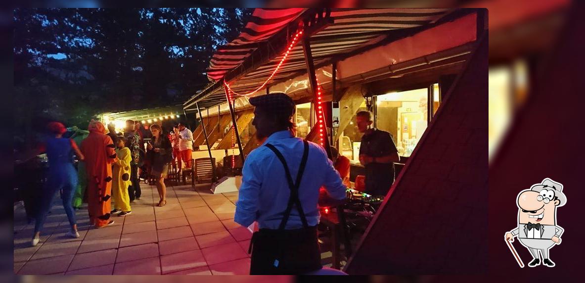 Restaurant Parc de la Piscine Barcelonnette Sangri"llades