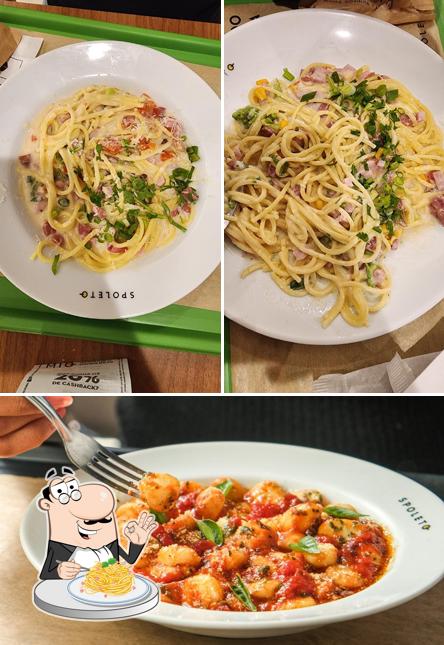 Espaguete carbonara em Spoleto