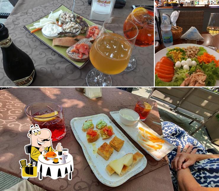 Cibo al Caffè delle Rose di Tiziana Ratto