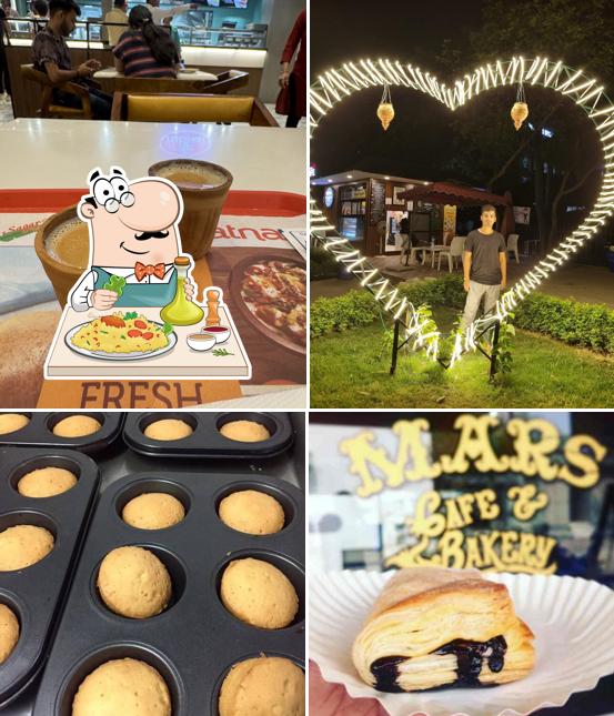 Meals at Mars Food Court