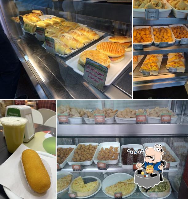 Comida em Rico's Lanches - Rua General Roca