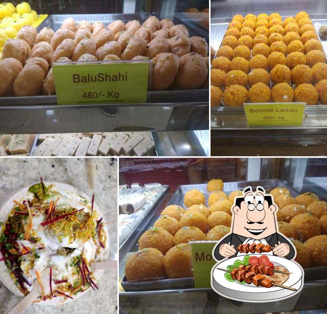 Food at Aditya Sweets