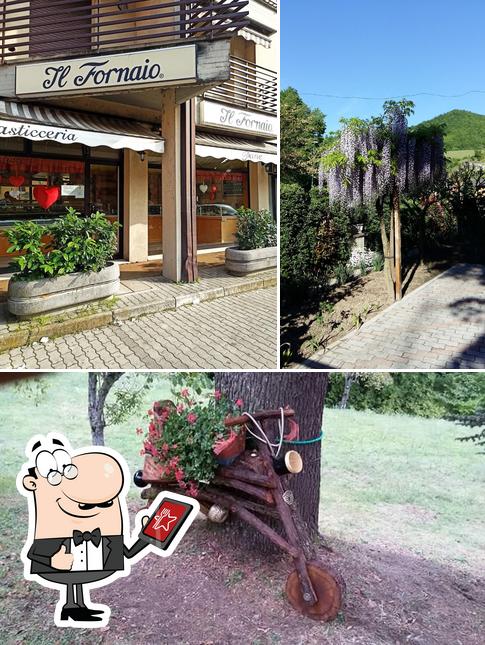 Gli esterni di Forno Pasticceria Carata Calderino