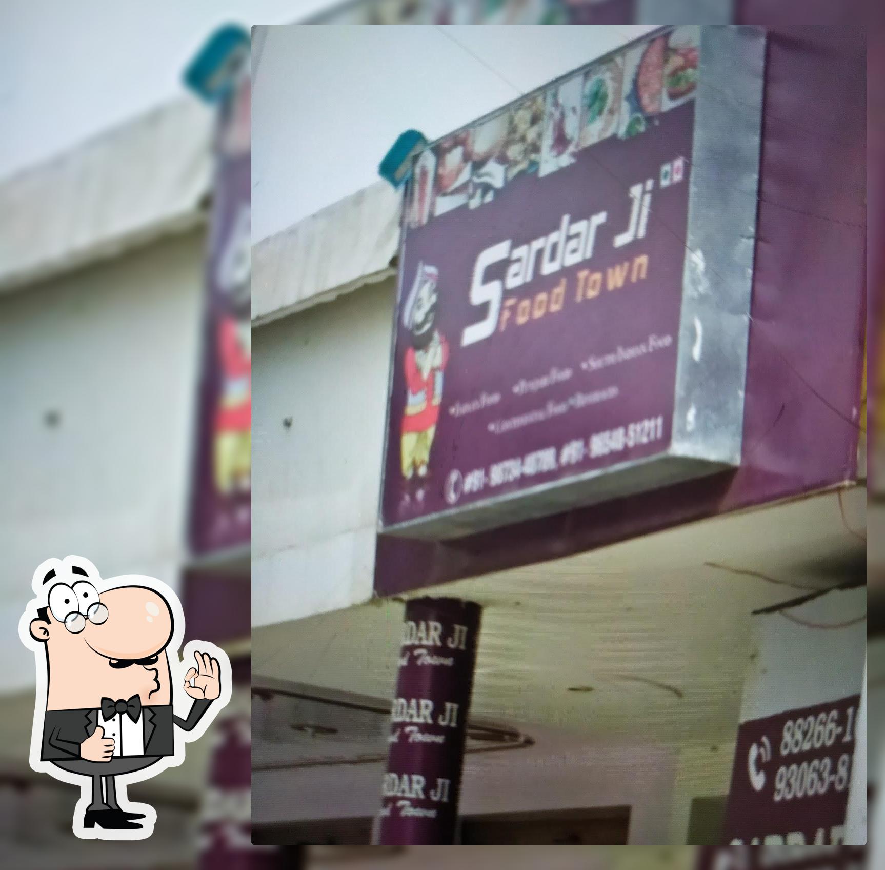 Here’s the advertisement of SardarJi FoodTown