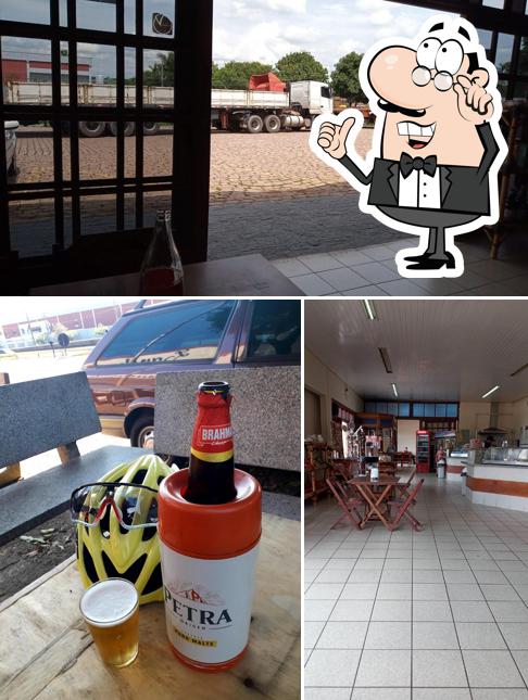 O CHURRASCARIA E LANCHONETE IMPÉRIO GAUCHO se destaca pelo interior e cerveja