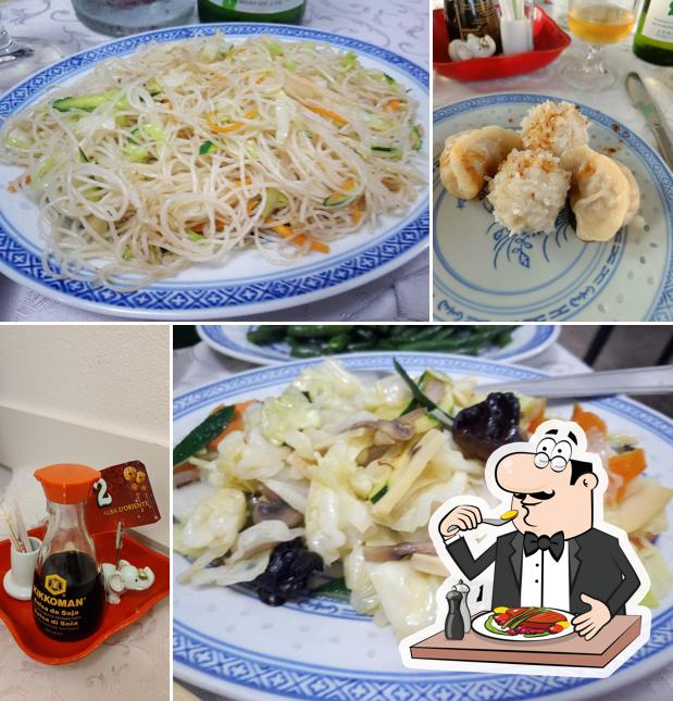 Platti al Ristorante Alba D'Oriente Di Chen Xiaohua