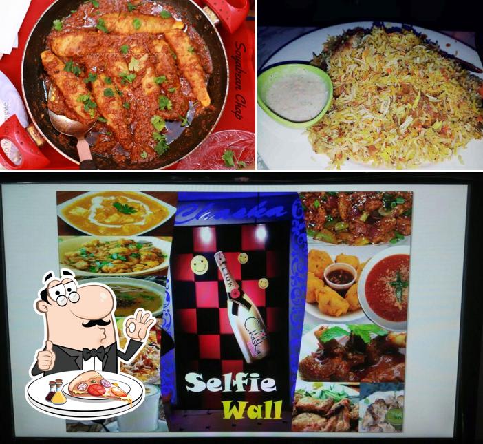 Order pizza at Chaska The Addiction