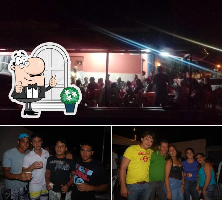 O exterior do Bar do Aurino