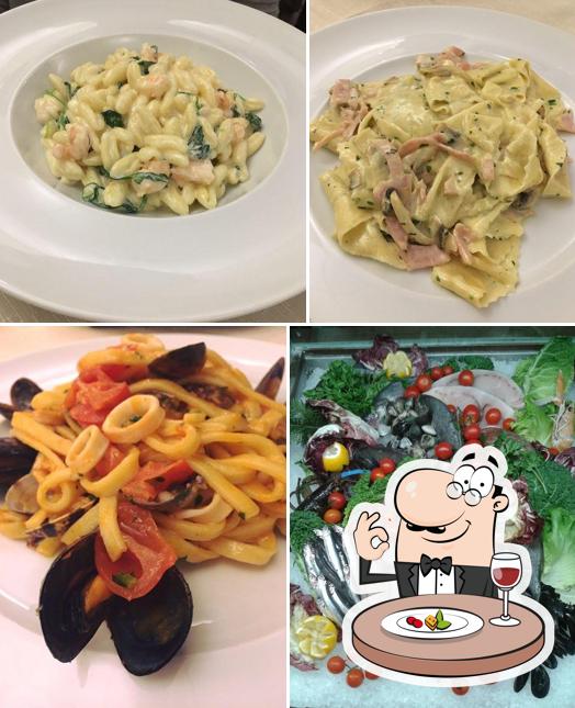 Platti al Ristorante Pizzeria La Ragazza