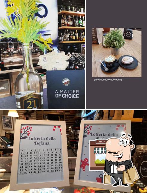 Gli esterni di CAFFÈ VERGNANO 1882 Usmate Velate