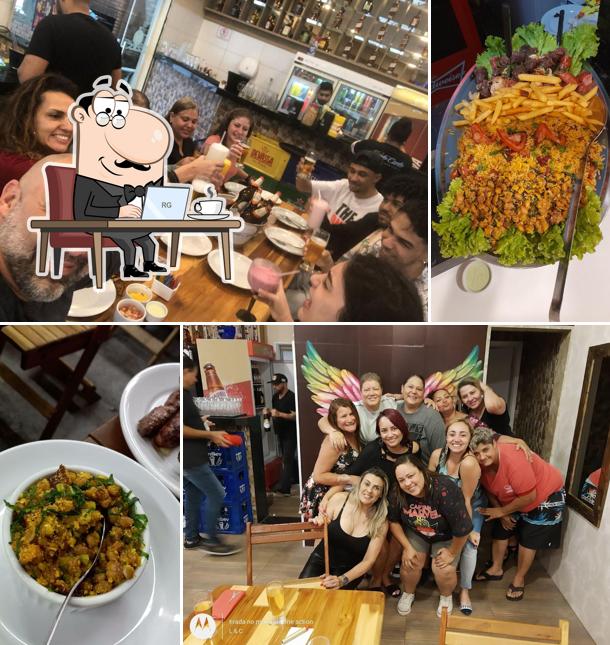 Veja imagens do interior do Santo Canto Bar & Espetaria