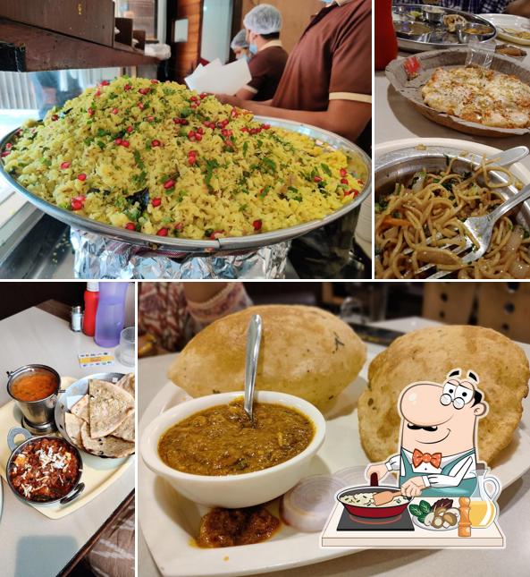 Fried rice at Apna Sweets