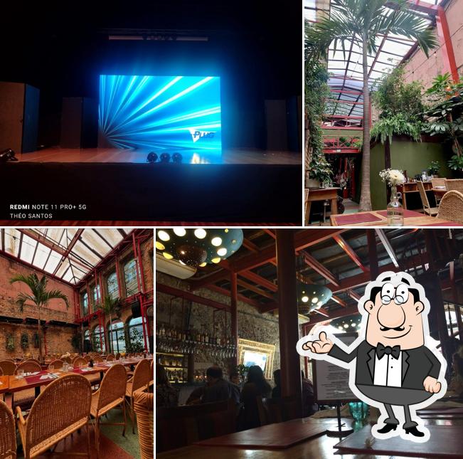 Sente em uma das mesas no Cais do Oriente