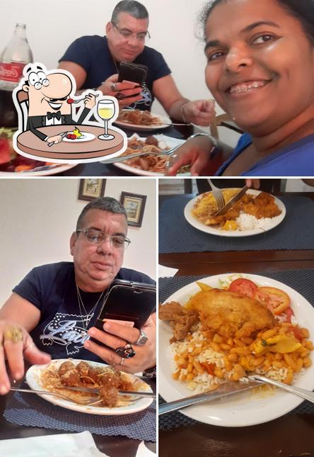 Comida em Restaurante Bambuzal