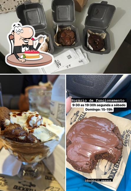 Cafeteria DuckBill Cookies & Coffee oferece uma seleção de sobremesas