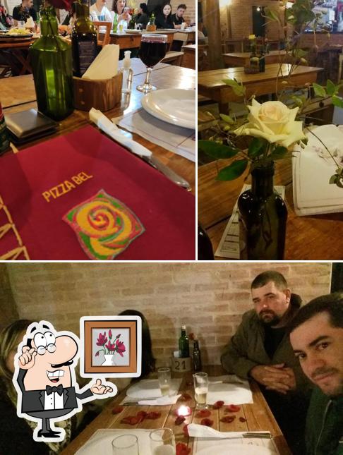 Veja imagens do interior do Pizza Bel