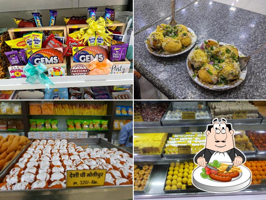 Meals at RAGHUVIR SWEETS AND NAMKEEN (Raghuveer Sweets)