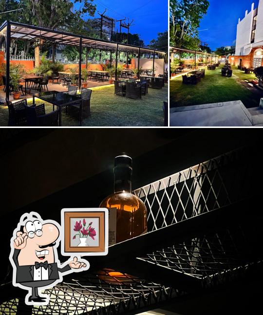 The interior of Buzz Lounge & Buzz Al Fresco